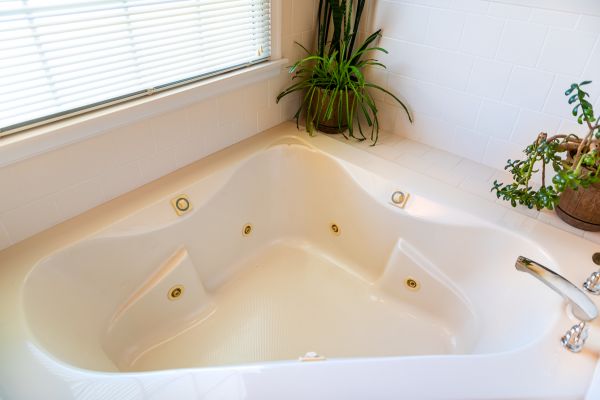 Cost of Soaking Tub Installation in Cave Creek